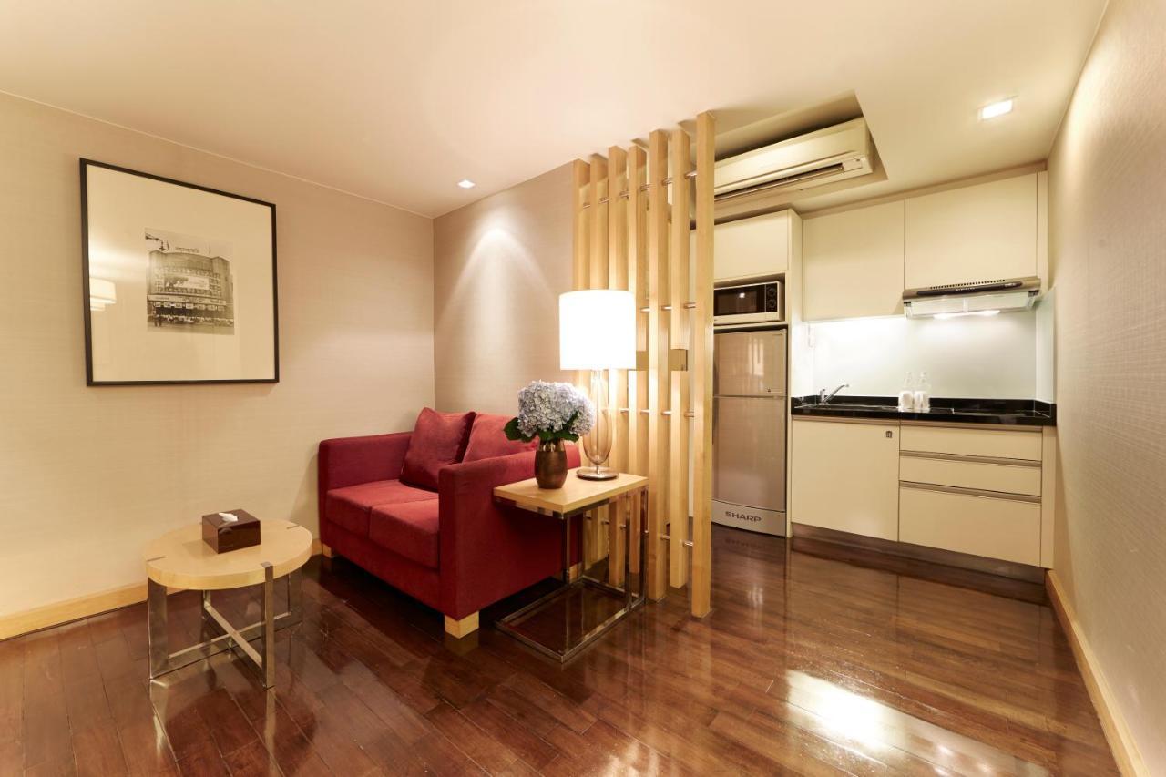 Sora Resort & Suites Sukhumvit Bangkok Exterior photo